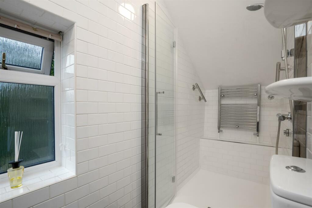 256 Mill Lane, Dorridge, B93 8NU_2.jpg