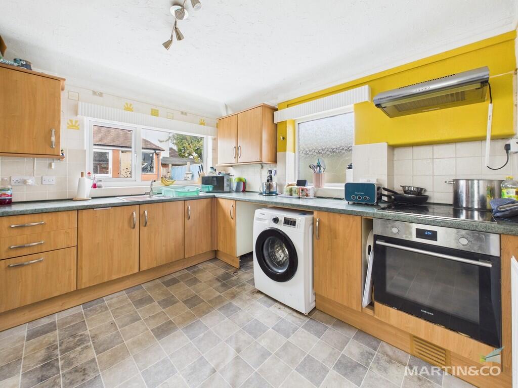 CAM03111G0-PR0382...