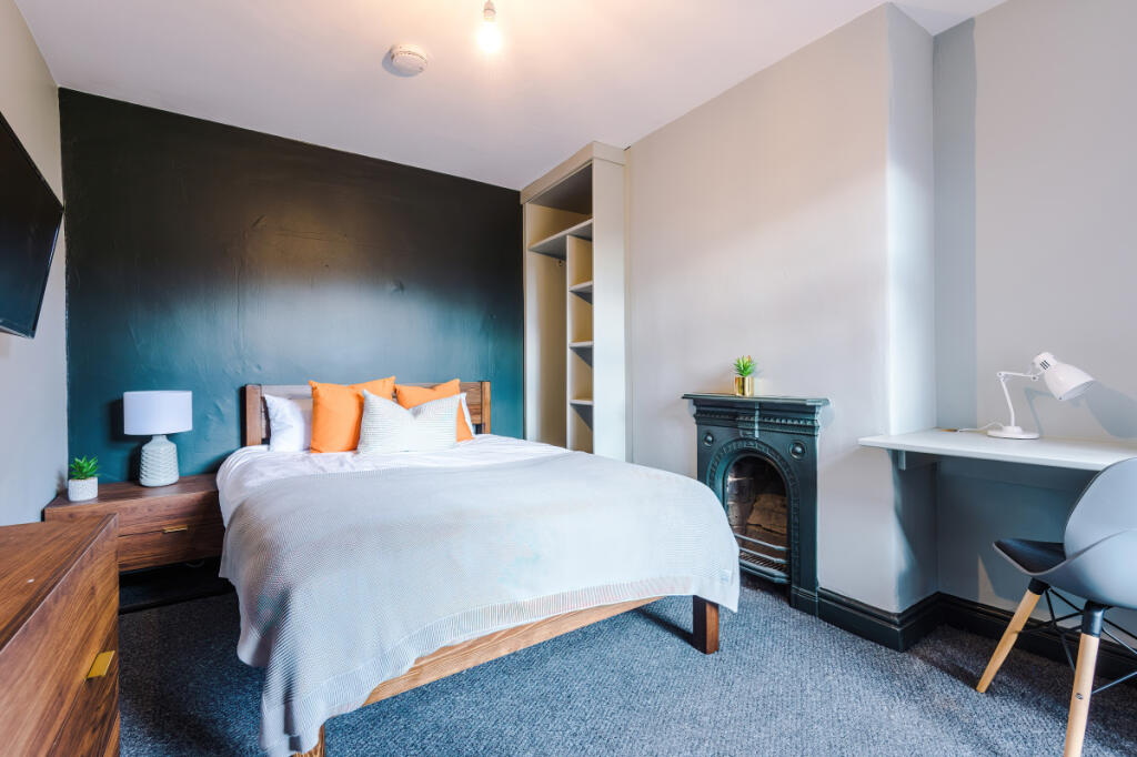 77 Davenport, Bedroom 6