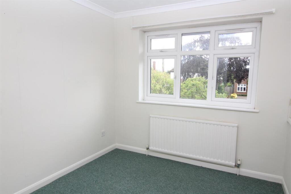 Bedroom 4.JPG
