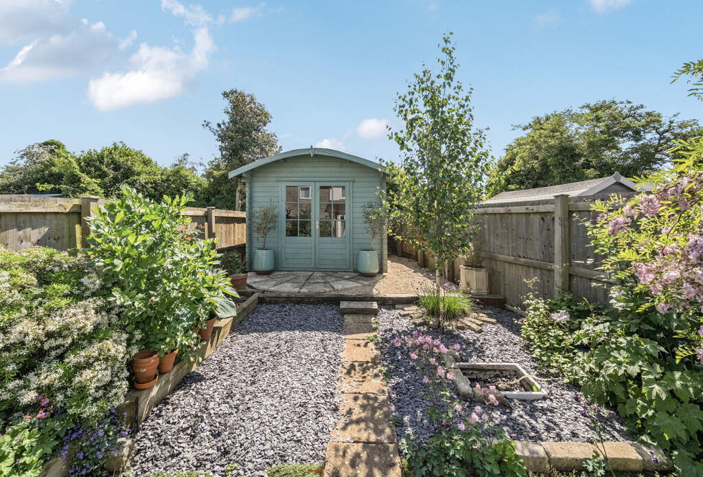 1295194-6-6826066...