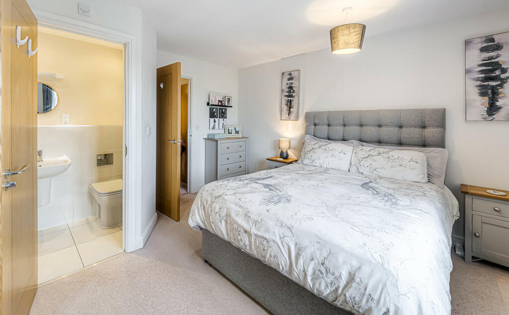 3 Murrells Cottag...