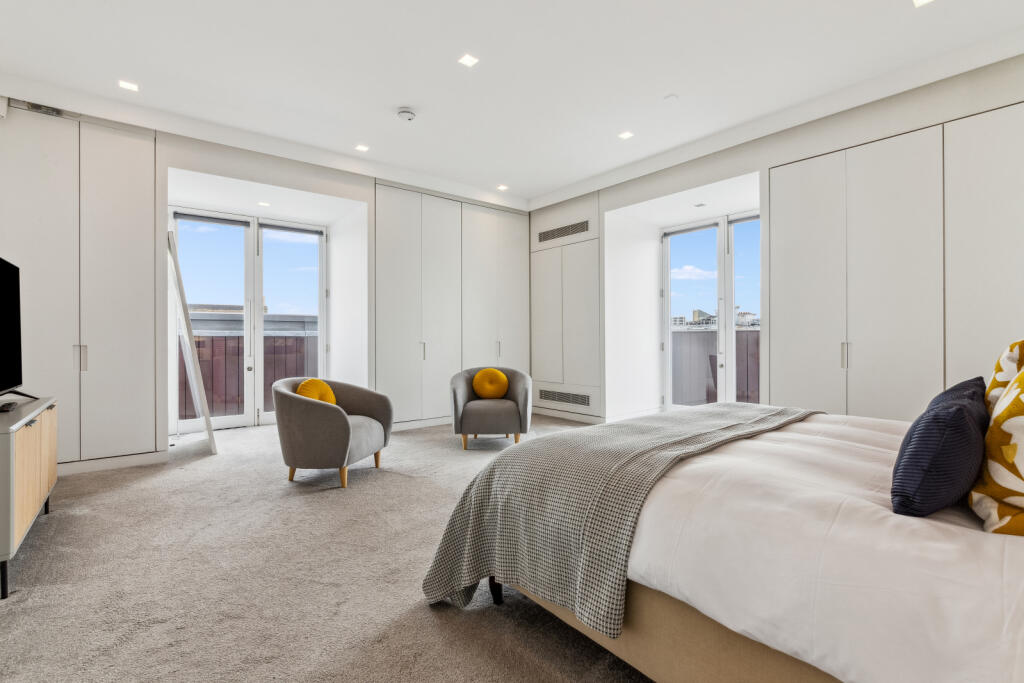 Principal Bedroom