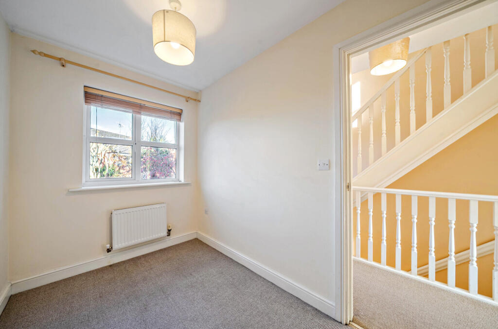 1377104-9-6915ce6...