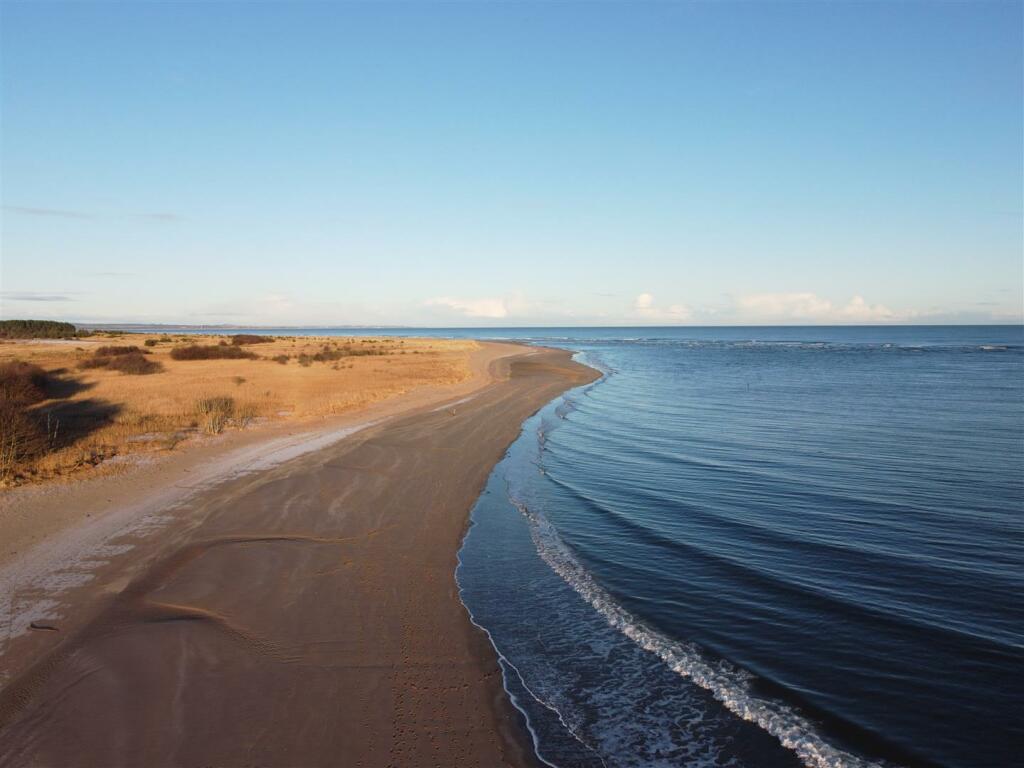 13 Isla Place New + Tentsmuir-3.jpg