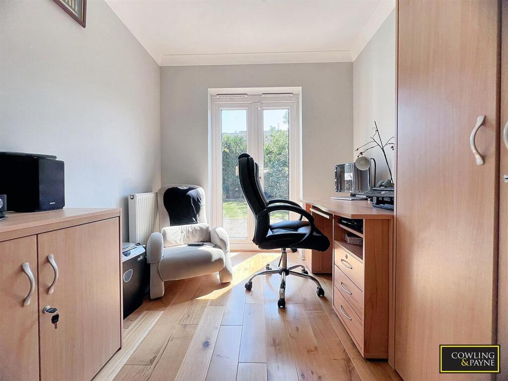 GROUND FLOOR STUDY