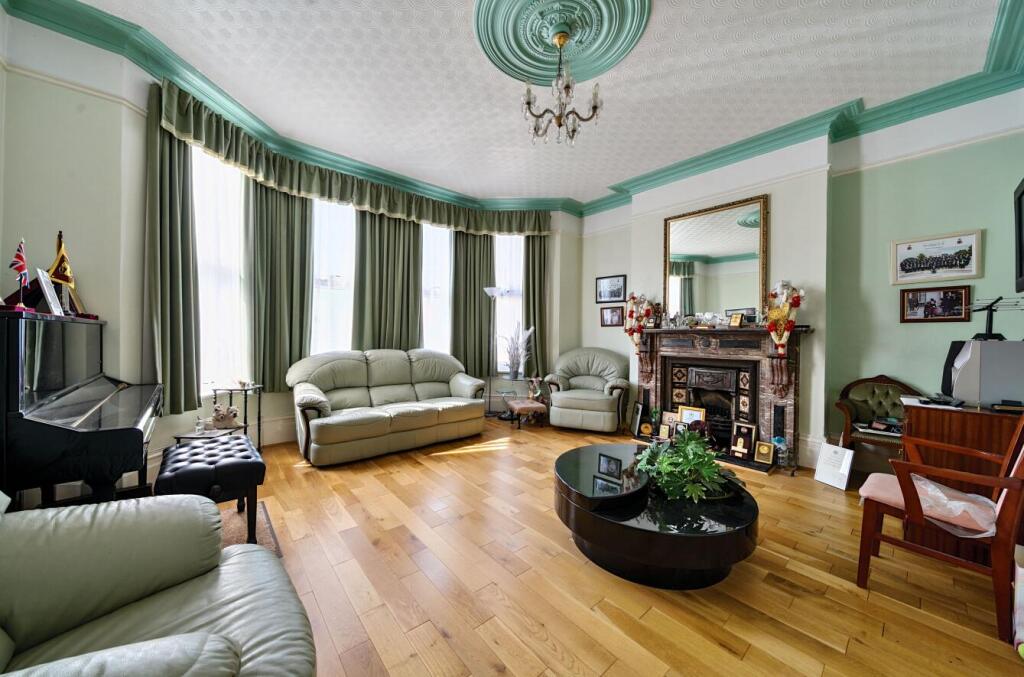 Reception Room.jpg