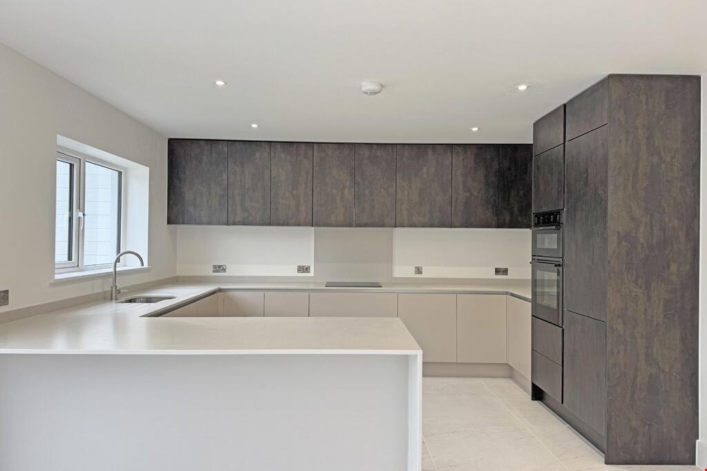 1fe555d8-8da2-44e3-ad4c-82d73922a3f1