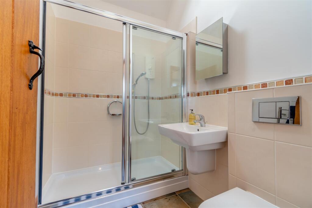 8548843-interior47.jpg