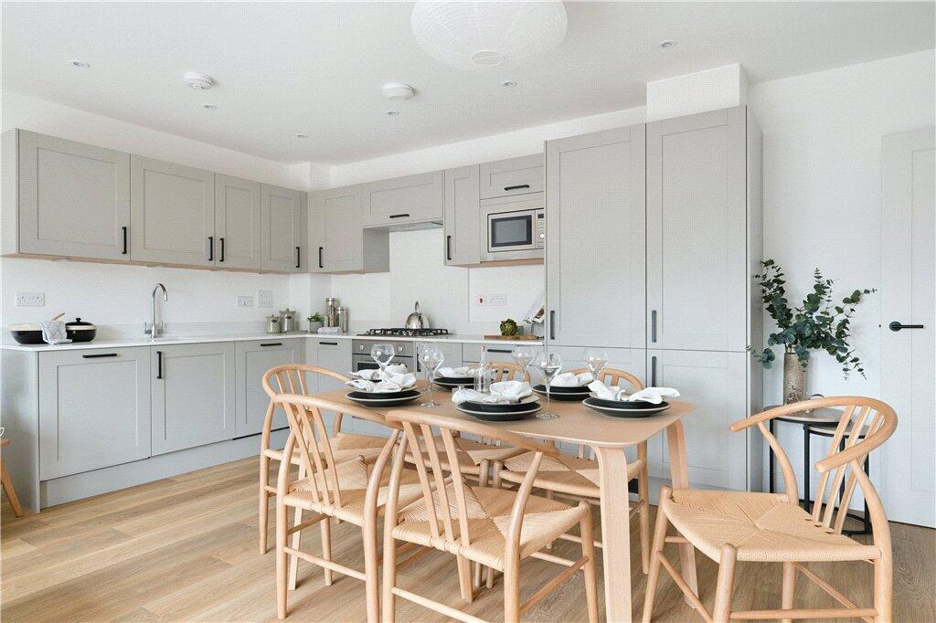 Kitchen/Dining