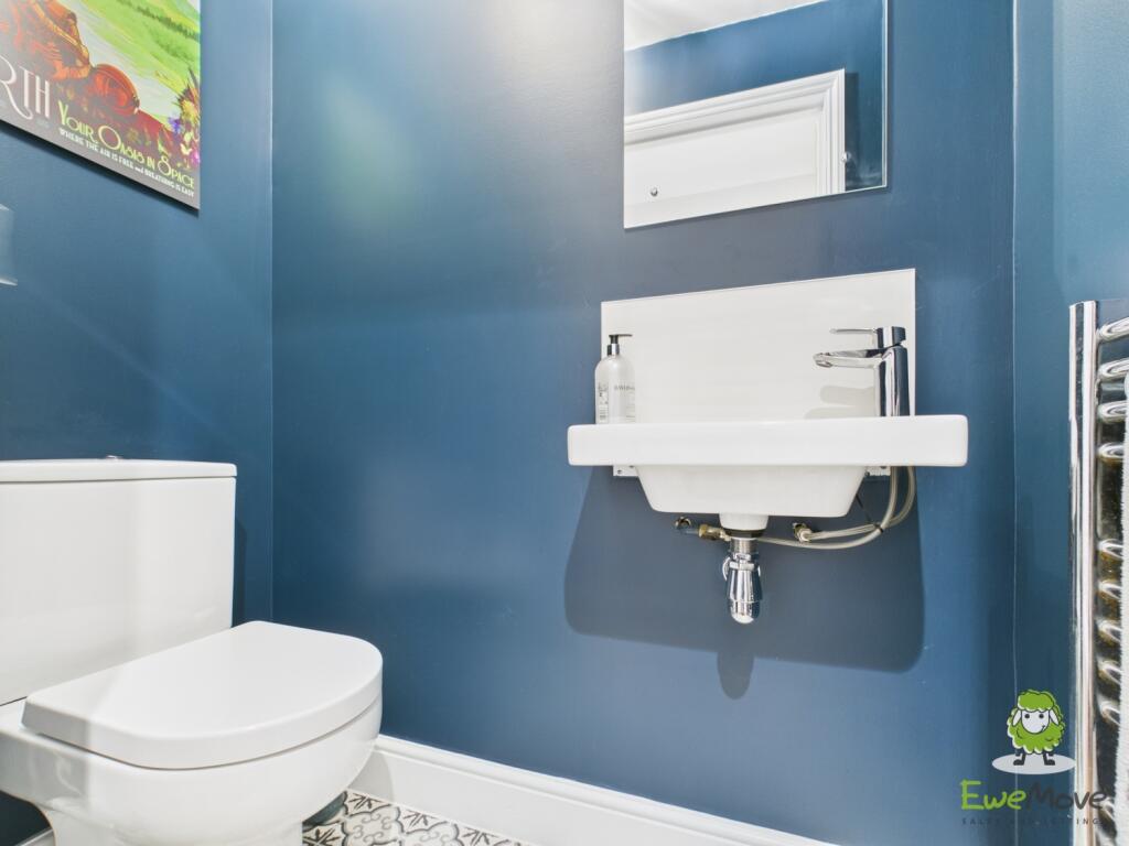 EweMove Estate Agents Basingstoke - Kings Road 