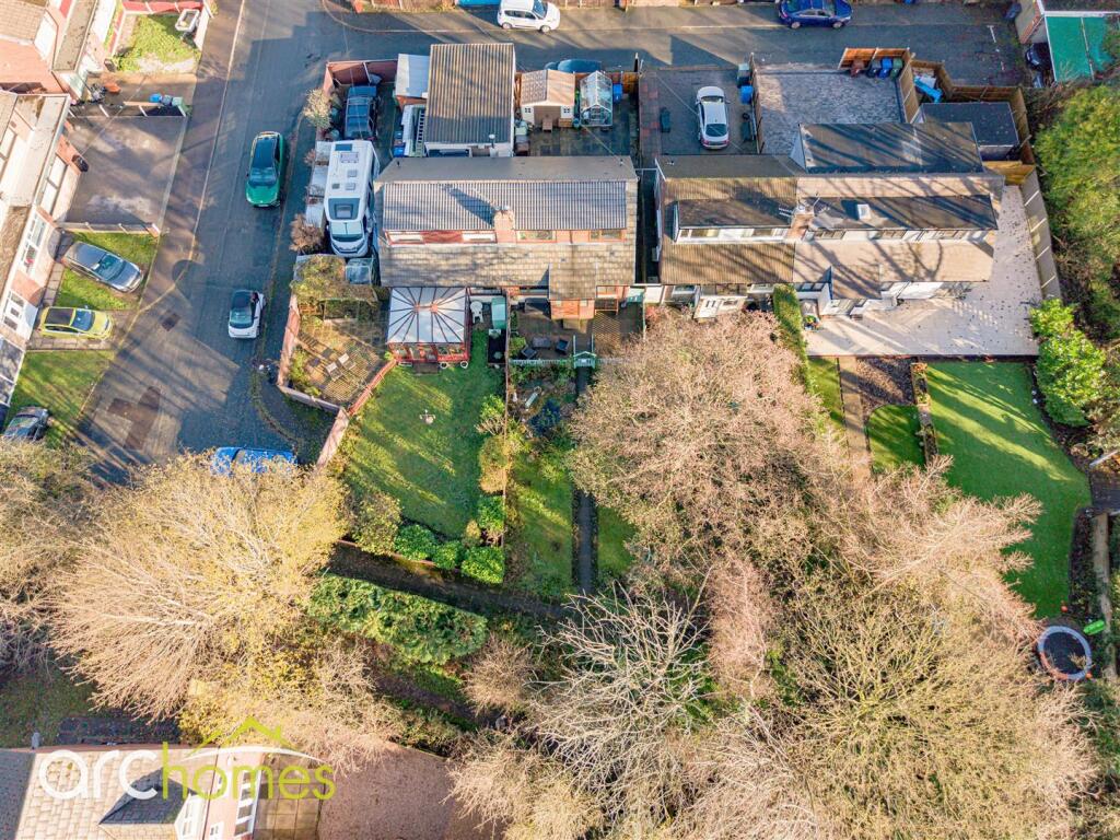 dji_fly_20251202_122942_0035_1764679716593_photo.J