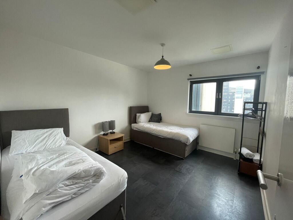 bed 1