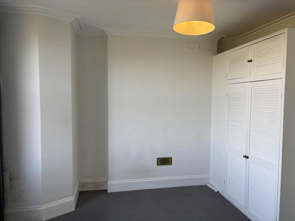 6 14 Frant Road (19)