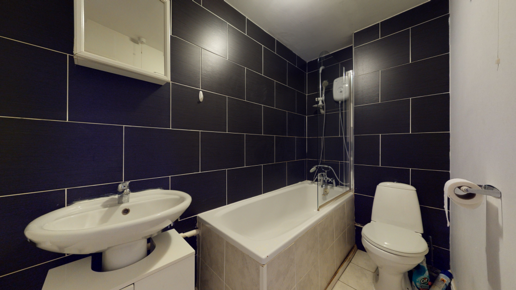 BATHROOM ONE