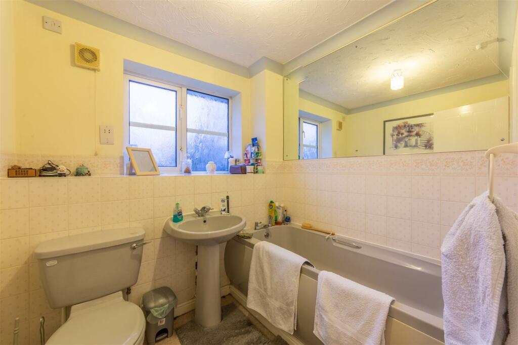 37 Birch Grove-12.jpg