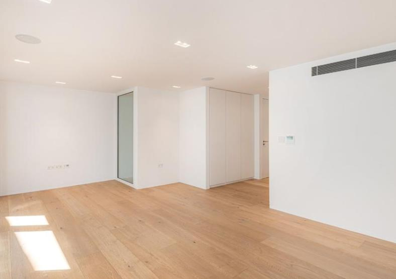 28 huntsworth mews 7 14.08.png