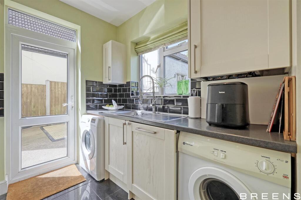 img_7899_27 copy 2.jpg