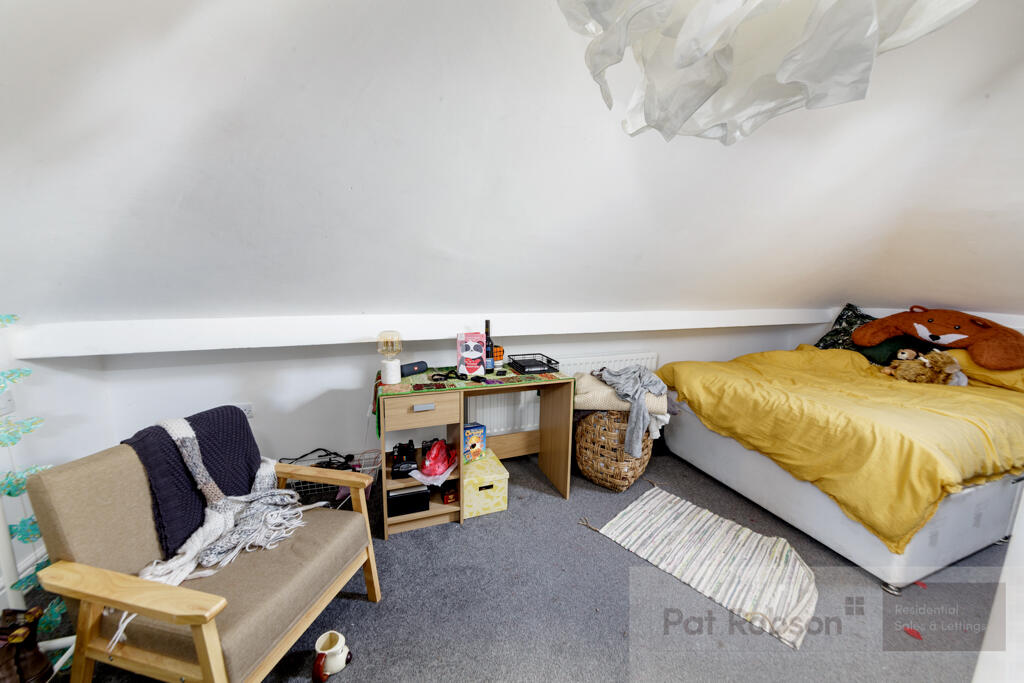 37 belle vue grove w