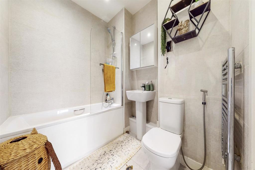 Flat 97, Chesterton House - yqrIPqnrUp9QGDFTNg7M.j