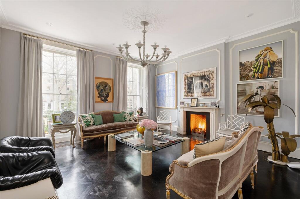 Connaught Square, London, W2