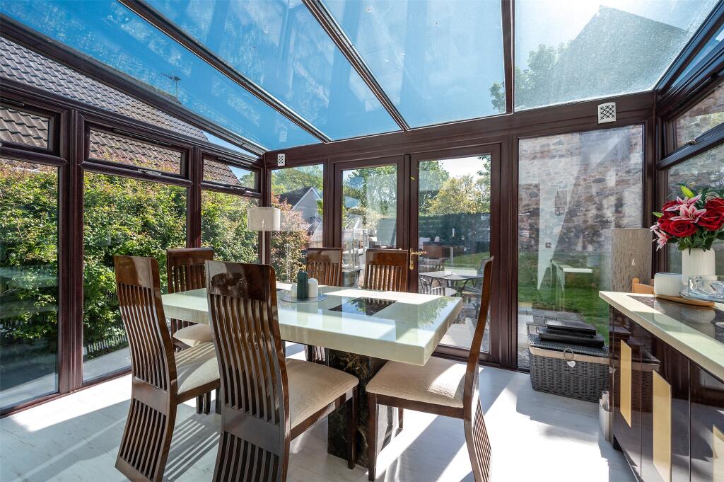 Conservatory/Dining
