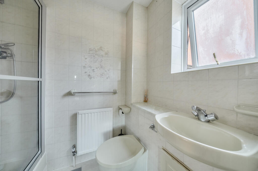 1386539-4-692ed38...