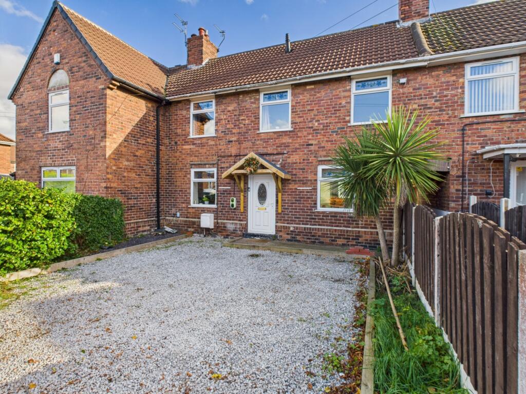 CAM04233G0-PR0039-STILL037