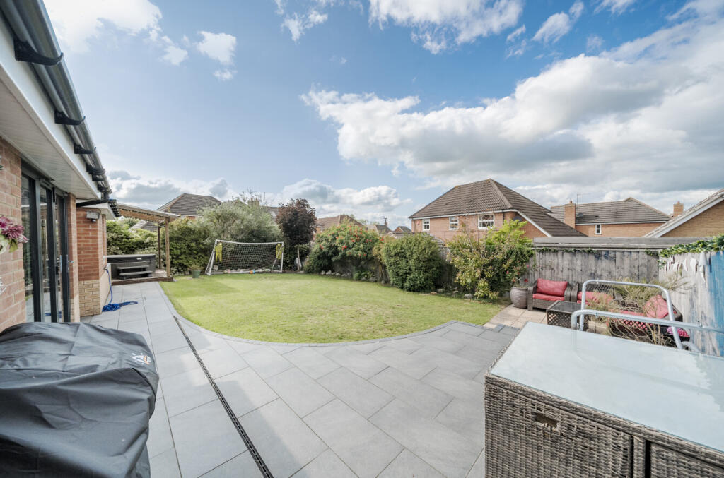 1305061-7-684b11a...