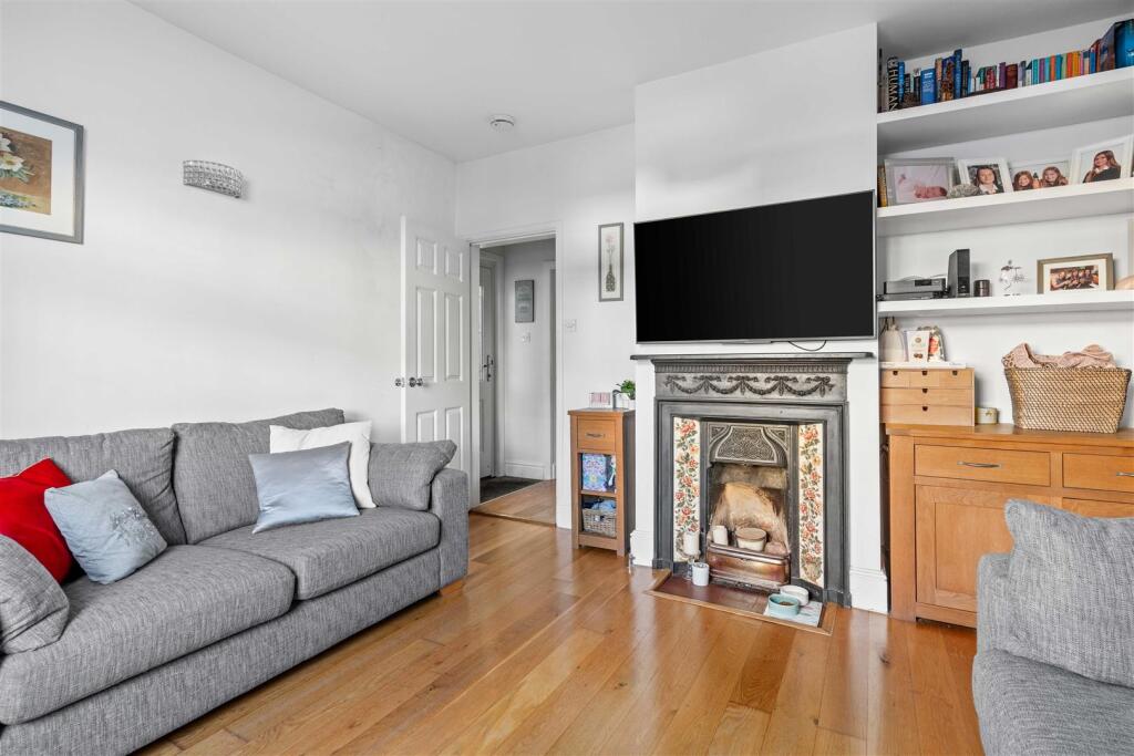 98 Tamworth Road 2.jpg