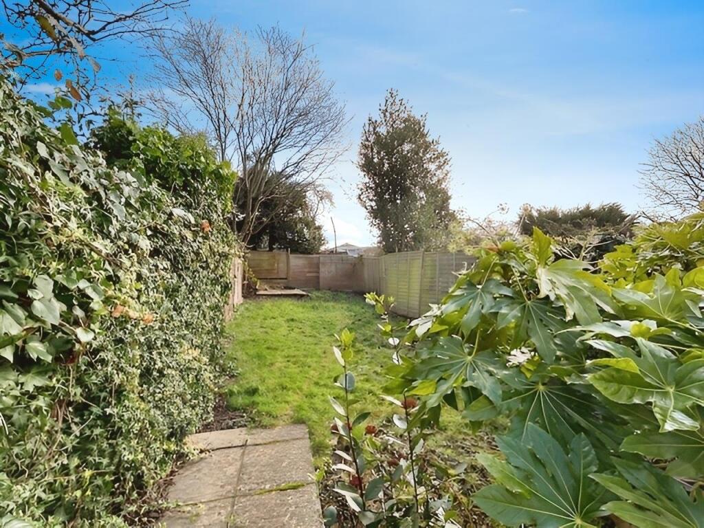 9ab5746c-Garden 202.jpg