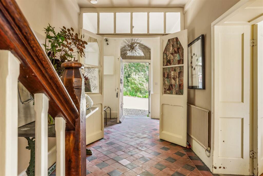 74484_Old-Glebe-House-Bussage  (12).jpg