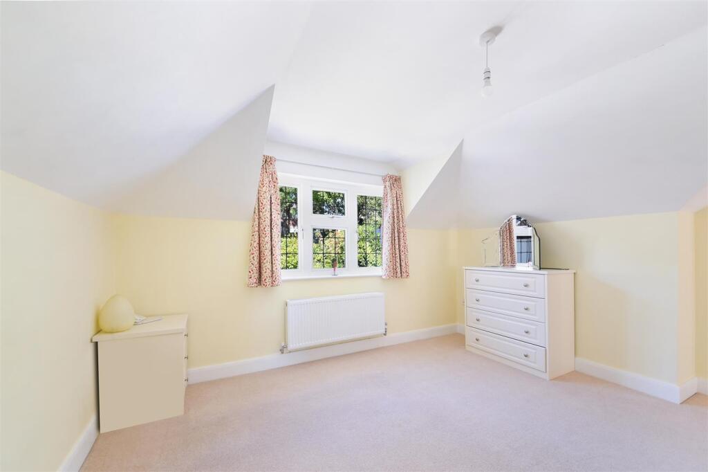 WARREN ROAD,154- (11).jpg