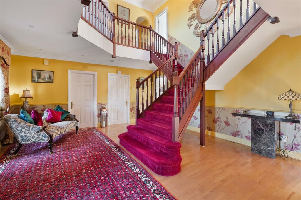 HAMILTON PLACE, 1-54.jpg