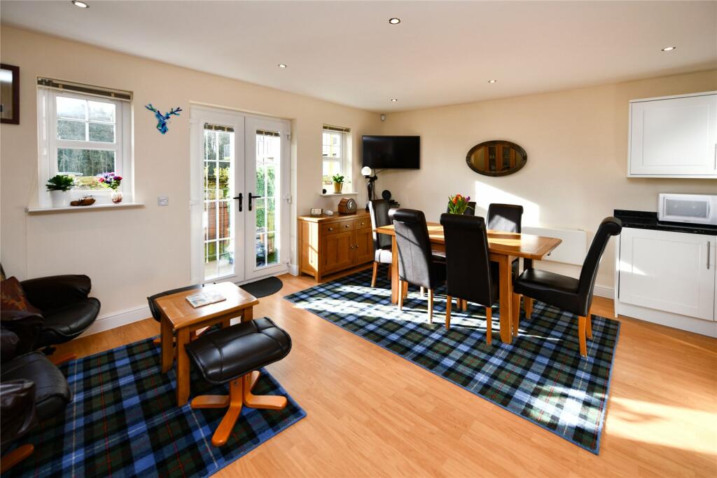 Living/Dining