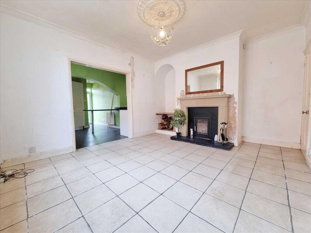 Dining Room: