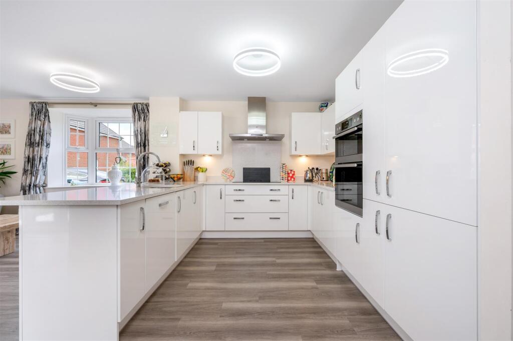 16 Penson Gardens WEB PH-48.jpg