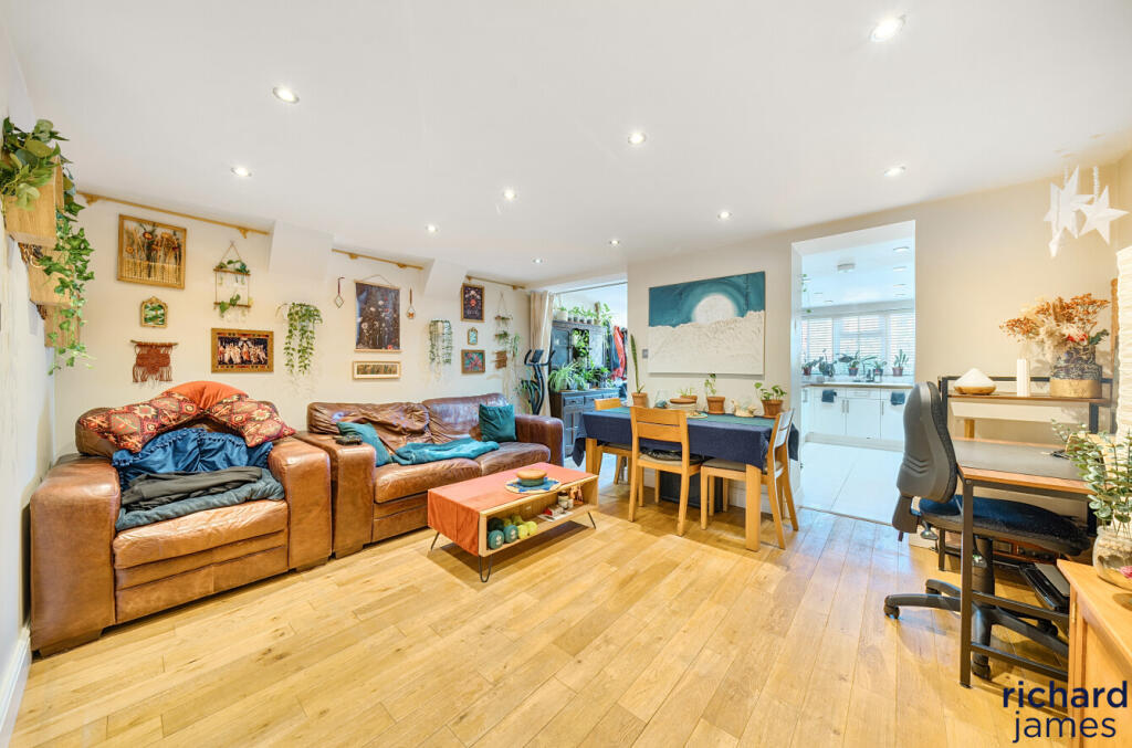 874f5ff68fdd4dd68a0b7a28782a48fa