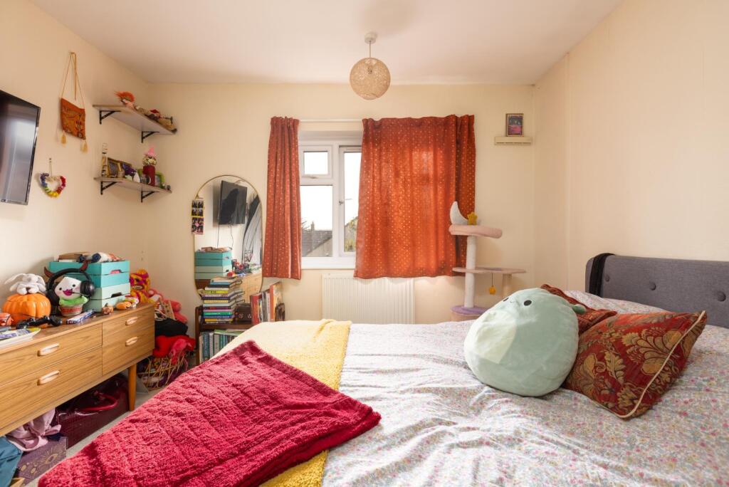 54 Cutler Road, BS13-15.jpg