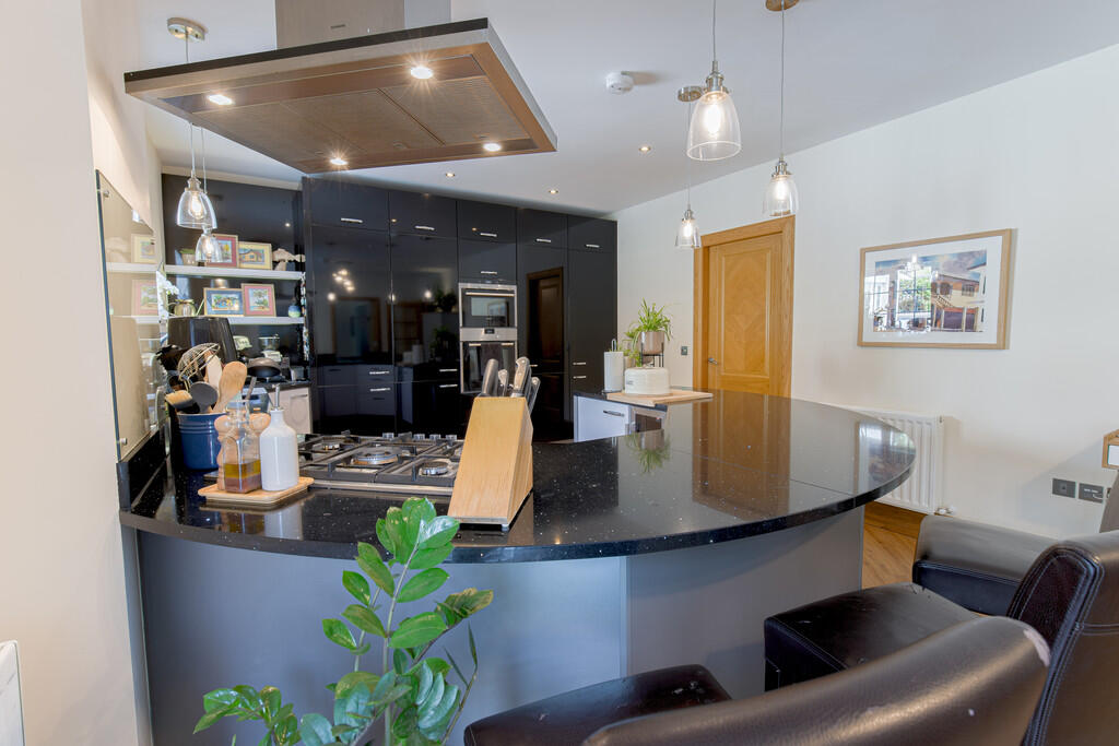 KitchenAngle1