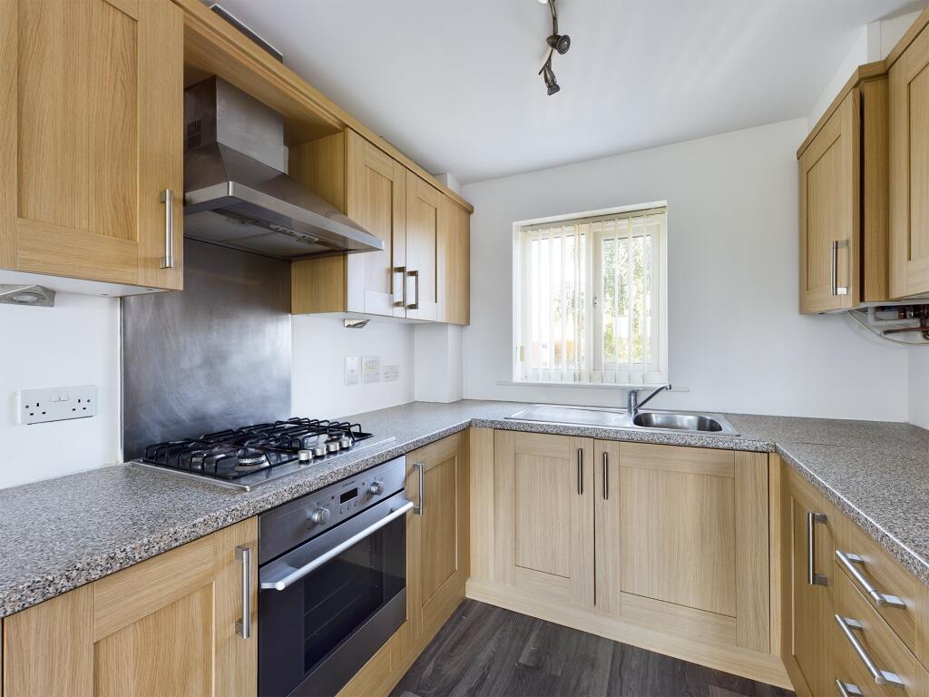 Kitchen (2)