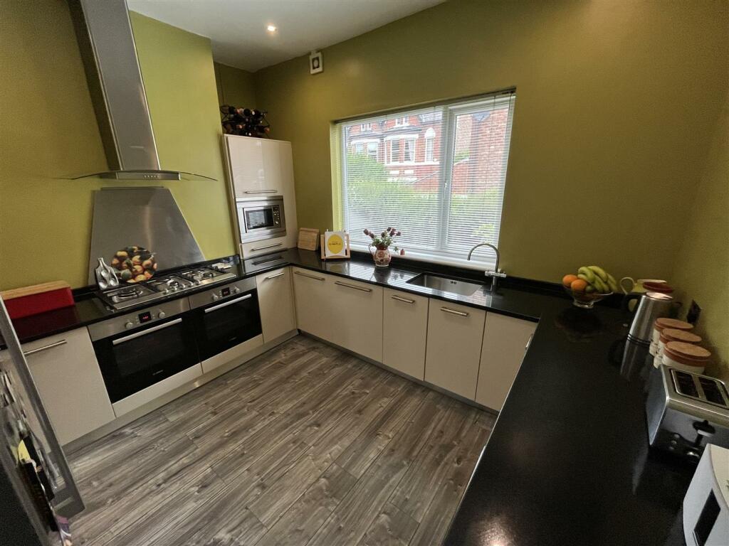 Breakfast Kitchen