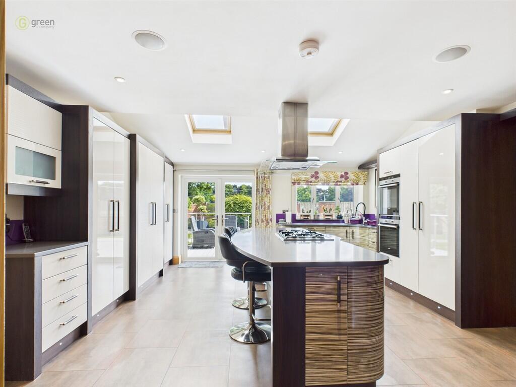 CAM03830G0-PR0156...