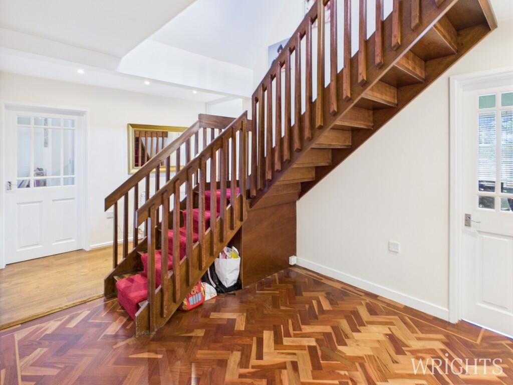 CAM02678G0-PR0211...