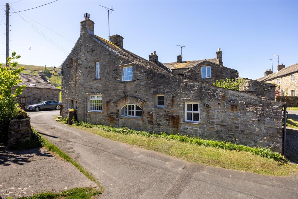 Corner Cottage