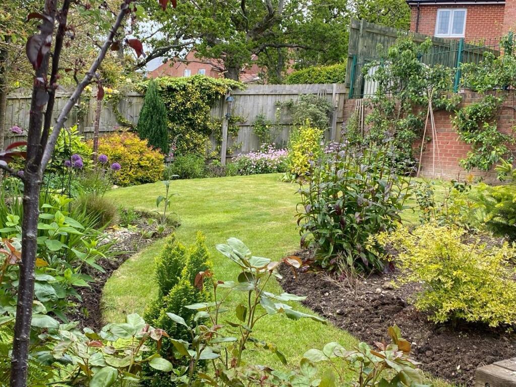 7 Barfleur Rise 2.jpg