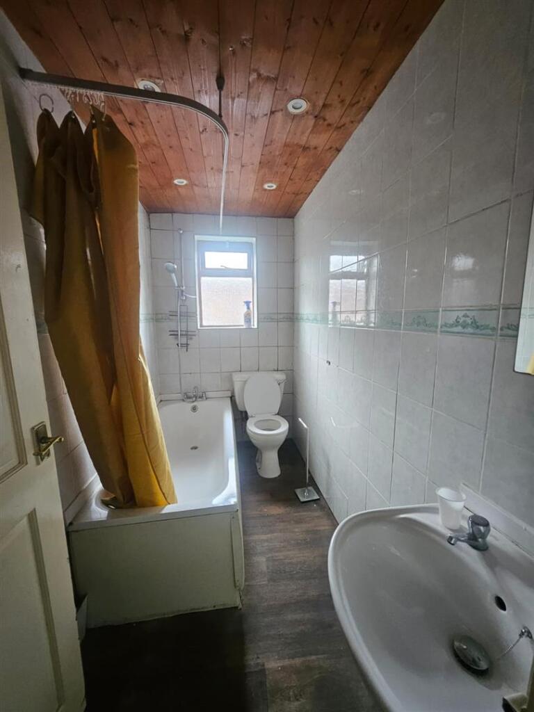 WhatsApp Image 2025-07-22 at 18.34.54 (6).jpeg