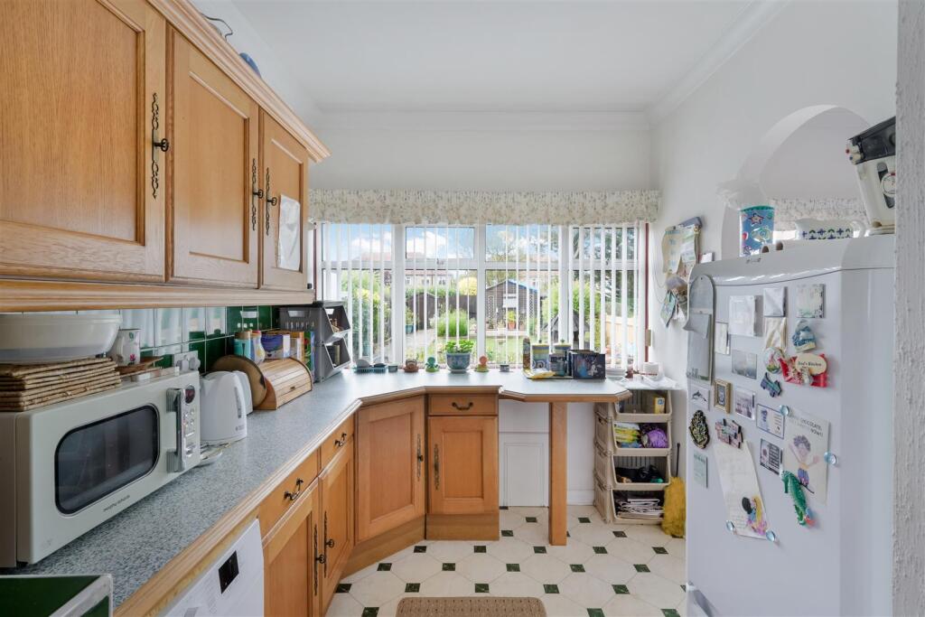 WAVERLEY ROAD,  (14 FROM 24)-15.jpg