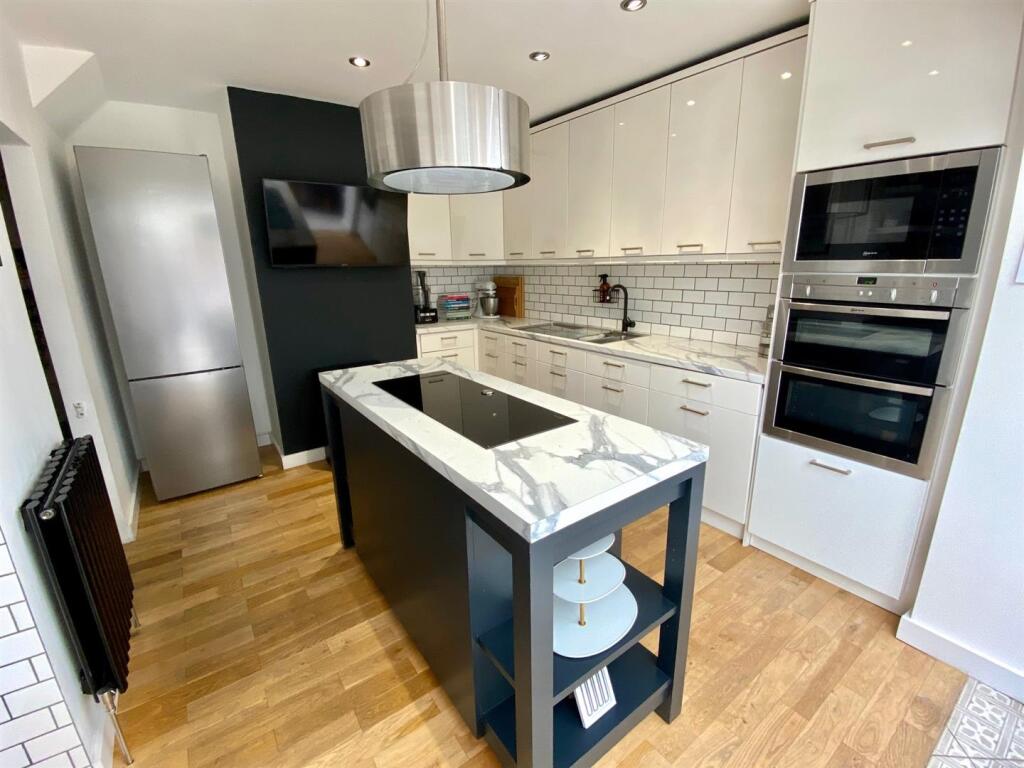 priory way 78 kitchen.jpg