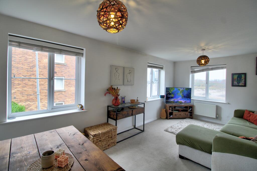 IMG_9948_49_50_Interior 4